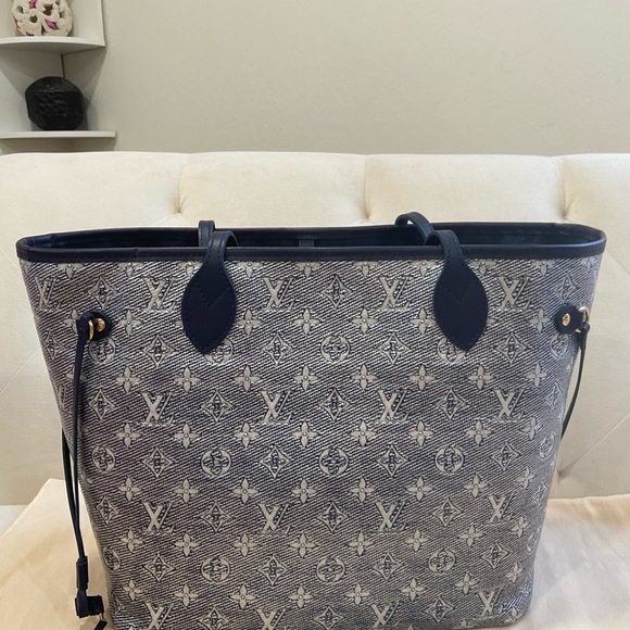 Louis Vuitton Limited Edition Monoglam Neverfull with its pouch - Picture 11 of 13